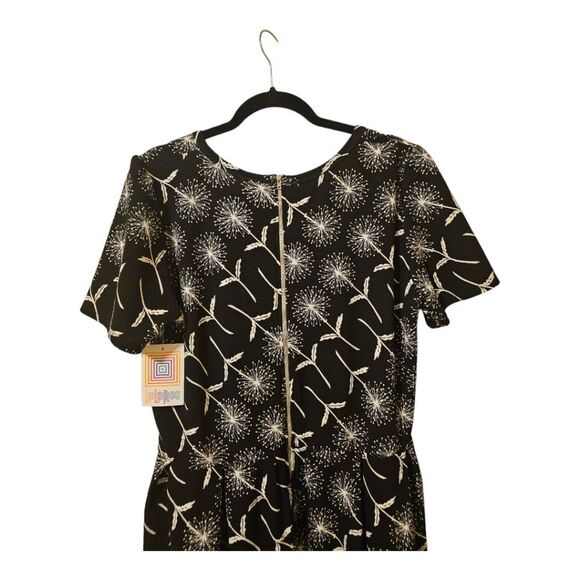 LULAROE Black Dandelion Wishes Amelia Dress - Size 3XL - Picture 4 of 9